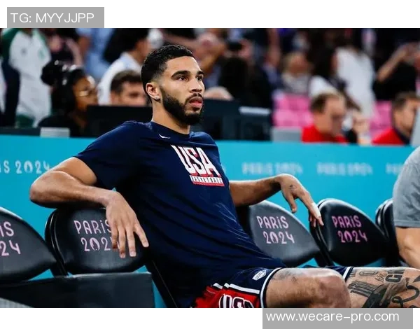 哪些足球球星以帅气形象与科比相似成为球迷新偶像